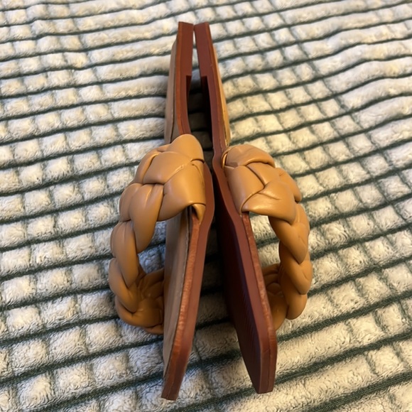 NWOT Square Open Toe Flat Slip On Mule - Picture 7 of 8